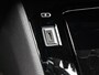 Peugeot e-208 EV GT 50 kWh 136pk Automaat | Accu 90 % | Panorama Dak | Carplay | Stoelverwarming | Camera | Adaptieve Cruise Controle | Navigatie | Dodehoekbewaking | Parkeersensoren