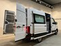 Volkswagen Crafter 50 2.0 TDI L3H3 180 PK DL Dubbel Lucht Automaat / Trekhaak 3.500 KG / Aluca Kast / Airco / Cruise Control / CarPlay / Camera / 34.300 KM !!