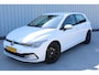 Volkswagen Golf 1.5 TSI Life | Incl. 12 maanden garantie | Adaptieve cruise control | Apple carplay/Android auto | Parkeersensoren | Digitale cockpit | Navigatie | DAB radio |