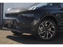 Lynk & Co 01 276PK Automaat Core / Adaptieve cruise control / Stoel - en stuurwielverarming / Parkeersensoren met camera / Apple carplay / Trekhaak / Metallic lak / 19" lichtmetalen velgen