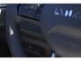 Lynk & Co 01 276PK Automaat Core / Adaptieve cruise control / Stoel - en stuurwielverarming / Parkeersensoren met camera / Apple carplay / Trekhaak / Metallic lak / 19" lichtmetalen velgen