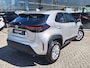 Toyota Yaris Cross 1.5 Hybrid Dynamic | HUD | Sensoren v/a | El. Achterklep | Stoel