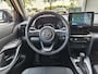 Toyota Yaris Cross 1.5 Hybrid Dynamic | HUD | Sensoren v/a | El. Achterklep | Stoel