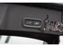 Volvo XC40 1.5 T5 Recharge pro Camera | PDC | Elektrische kofferbak | Navigatie | Voorruitverwarming | Adaptive cruise control