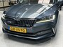 Skoda Superb Combi 1.4 TSI iV Style SOH 90% I WEG KLAPB. TREKHAAK I DIGI DISPLAY I FULL LED I VERWARMBARE STOELEN + A. BANK