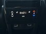 Peugeot e-5008 GT 73 kWh | Trekhaak | Parkeercamera/-sensoren | Elektrische kofferklep | Keyless Entry/Start | Stoelverwarming/-massage | Alcantara | Elektrische stoelen met geheugen | Climate Control |