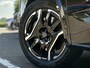 Peugeot e-5008 GT 73 kWh | Trekhaak | Parkeercamera/-sensoren | Elektrische kofferklep | Keyless Entry/Start | Stoelverwarming/-massage | Alcantara | Elektrische stoelen met geheugen | Climate Control |