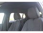 Peugeot 2008 1.2 100PK ALLURE | DRAADLOZE APPLE CARPLAY/ANDROID AUTO | PARKEERSENSOREN VOOR + ACHTER | CRUISE CONTROL | DAB+ RADIO | CLIMATE CONTROL | 17" LICHTMETALEN VELGEN |
