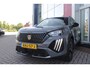 Peugeot 2008 1.2 100PK ALLURE | DRAADLOZE APPLE CARPLAY/ANDROID AUTO | PARKEERSENSOREN VOOR + ACHTER | CRUISE CONTROL | DAB+ RADIO | CLIMATE CONTROL | 17" LICHTMETALEN VELGEN |