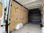 Mercedes-Benz Sprinter 313 2.2 CDI 130 pk L2H2 // Bijrijdersbank // Airco // Betimmering // Achter opstap // Bluetooth / Radio