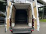 Mercedes-Benz Sprinter 313 2.2 CDI 130 pk L2H2 // Bijrijdersbank // Airco // Betimmering // Achter opstap // Bluetooth / Radio