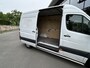 Mercedes-Benz Sprinter 313 2.2 CDI 130 pk L2H2 // Bijrijdersbank // Airco // Betimmering // Achter opstap // Bluetooth / Radio