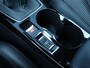 Peugeot 208 1.2 100pk GT-Line | Stoelverwarming | Lichtmetalen velgen | Navigatie | Parkeersensoren rondom + Achterruitrijcamera |