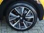 Peugeot 208 1.2 100pk GT-Line | Stoelverwarming | Lichtmetalen velgen | Navigatie | Parkeersensoren rondom + Achterruitrijcamera |