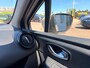 Renault Clio Estate 0.9 TCe Zen met navigatie en bluetooth telefoon / media en cruise controle en airco
