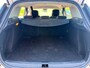 Renault Clio Estate 0.9 TCe Zen met navigatie en bluetooth telefoon / media en cruise controle en airco