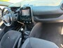 Renault Clio Estate 0.9 TCe Zen met navigatie en bluetooth telefoon / media en cruise controle en airco