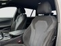 BMW 5-Serie Touring 530e xDrive M-Sport | Trekhaak | 360 | Elektrische stoelen | Shadow Line | Sfeerverlichting | Carplay | Memory