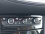 Opel Grandland X 1.2T 130pk Business Executive | Climate control | Navigatie | Trekhaak (1400kg) | Winterpakket | AGR stoelen | 19" Lm velgen | Camera