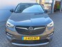 Opel Grandland X 1.2T 130pk Business Executive | Climate control | Navigatie | Trekhaak (1400kg) | Winterpakket | AGR stoelen | 19" Lm velgen | Camera