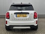 MINI Countryman 1.5 Cooper S E ALL4 PHEV MINI Yours Automaat / Dealer onderhouden / Leder / Schuifdak / Elektrische stoelen / Harman Kardon / Adaptieve CC / HUD / Achteruitrijcamera / Parkeer assistent / Apple Carplay Android /