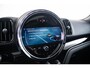 MINI Countryman 1.5 Cooper Panoramdak - Active Cruise Control - Driving/park Assistant - Harman Kardon - Achteruitrijcamera - Comfort acces - Elektrisch verwarmbare/verstelbare voorstoelen -