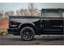 Dodge Ram 1500 Night Premium | Full Option | De Meest Luxe Pick-Up in zijn Klasse | Comfortabele Dubbele Cabine met Royale 5 Zitplaatsen | BPM vrij | Nu Leverbaar uit Voorraad | Voorraad Nr 2200 - 0886 | De specialist in Amerikaanse pick‑ups in Nederland en Europa.