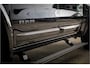Dodge Ram 1500 Night Premium | Full Option | De Meest Luxe Pick-Up in zijn Klasse | Comfortabele Dubbele Cabine met Royale 5 Zitplaatsen | BPM vrij | Nu Leverbaar uit Voorraad | Voorraad Nr 2200 - 0886 | De specialist in Amerikaanse pick‑ups in Nederland en Europa.