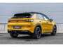 Volkswagen T-Roc 1.5 eTSI 150pk DSG R-Line First Edition | Panoramadak | Trekhaak | 20" Velgen | Harman Kardon