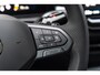 Volkswagen T-Roc 1.5 eTSI 150pk DSG R-Line First Edition | Panoramadak | Trekhaak | 20" Velgen | Harman Kardon