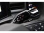 Volkswagen T-Roc 1.5 eTSI 150pk DSG R-Line First Edition | Panoramadak | Trekhaak | 20" Velgen | Harman Kardon