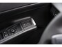 Volkswagen T-Roc 1.5 eTSI 150pk DSG R-Line First Edition | Panoramadak | Trekhaak | 20" Velgen | Harman Kardon