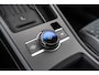 Volkswagen T-Roc 1.5 eTSI 150pk DSG R-Line First Edition | Panoramadak | Trekhaak | 20" Velgen | Harman Kardon
