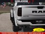 Dodge Ram Limited Night High Output 540HP 706Nm | Massage + Full Option | De Meest Luxe en Volle Pick-Up in zijn Klasse | Comfortabele Dubbele Cabine met Royale 5 Zitplaatsen | BPM vrij | Nu Leverbaar uit Voorraad | Voorraad Nr 2351 - 7478