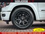 Dodge Ram 1500 Limited Night | 5.7 V8 Hemi Full Option | LPG | Comfortabele Dubbele Cabine met Royale 5 Zitplaatsen | De Meest Luxe en Volle Pick-Up in zijn Klasse | BPM vrij | Nu Leverbaar uit Voorraad | Voorraad Nr v45lp