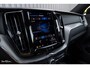 Volvo XC60 2.0 T6 Plug-in hybrid AWD Plus Dark Long Range | Zwenkbare trekhaak | Panorama dak | Adaptieve cruise | Memory | Blis |
