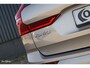 Volvo XC60 2.0 T6 Plug-in hybrid AWD Plus Dark Long Range | Zwenkbare trekhaak | Panorama dak | Adaptieve cruise | Memory | Blis |