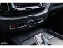 Volvo XC60 2.0 T6 Plug-in hybrid AWD Plus Dark Long Range | Zwenkbare trekhaak | Panorama dak | Adaptieve cruise | Memory | Blis |