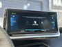 Peugeot e-208 EV GT Pack 50 kWh | Adaptive Cruise Control | Climate Control | Apple Carplay/Android Auto | Navigatie | Full LED | Alcantara | Parkeercamera/-sensoren | Keyless Entry/Start | Sfeerverlichting | DAB | Dealer onderhouden |