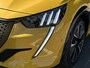 Peugeot e-208 EV GT Pack 50 kWh | Adaptive Cruise Control | Climate Control | Apple Carplay/Android Auto | Navigatie | Full LED | Alcantara | Parkeercamera/-sensoren | Keyless Entry/Start | Sfeerverlichting | DAB | Dealer onderhouden |