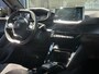 Peugeot e-208 EV GT Pack 50 kWh | Adaptive Cruise Control | Climate Control | Apple Carplay/Android Auto | Navigatie | Full LED | Alcantara | Parkeercamera/-sensoren | Keyless Entry/Start | Sfeerverlichting | DAB | Dealer onderhouden |