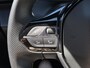 Peugeot e-208 EV GT Pack 50 kWh | Adaptive Cruise Control | Climate Control | Apple Carplay/Android Auto | Navigatie | Full LED | Alcantara | Parkeercamera/-sensoren | Keyless Entry/Start | Sfeerverlichting | DAB | Dealer onderhouden |