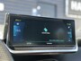 Peugeot e-208 EV GT Pack 50 kWh | Adaptive Cruise Control | Climate Control | Apple Carplay/Android Auto | Navigatie | Full LED | Alcantara | Parkeercamera/-sensoren | Keyless Entry/Start | Sfeerverlichting | DAB | Dealer onderhouden |