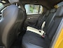 Peugeot e-208 EV GT Pack 50 kWh | Adaptive Cruise Control | Climate Control | Apple Carplay/Android Auto | Navigatie | Full LED | Alcantara | Parkeercamera/-sensoren | Keyless Entry/Start | Sfeerverlichting | DAB | Dealer onderhouden |