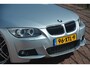 BMW 3-Serie Cabrio 320i High Executive | M-pakket | Navigatie | Xenon | Stoelverwarming | Cruise-control | NL auto!! |