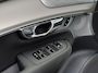 Volvo XC90 2.0 T8 Plug-in hybrid AWD Ultra Black Ed. Exec. | Bowers & Wilkins | Massagefunctie | 5 jaar fabrieksgarantie | Luchtvering | Geventileerde Voorstoelen | Head-Up Display | Panoramadak |