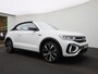 Volkswagen T-Roc Cabrio 1.5 TSI R-Line 150 PK| Navigatie | LED Matrix | Stoelverwarming | Dodehoek Detectie | Keyless Access | Diefstalalarm | 19 Inch Velgen | Black Style