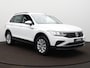 Volkswagen Tiguan 1.4 TSI eHybrid Life Automaat - Trekhaak - ACC - Navigatie - LED - Camera - Achterklep elektrisch - Climatronic