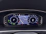 Volkswagen Tiguan 1.4 TSI eHybrid Life Automaat - Trekhaak - ACC - Navigatie - LED - Camera - Achterklep elektrisch - Climatronic