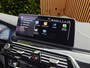 BMW 5-Serie 545e xDrive Business Edition Plus | Harman/Kardon | Pano | HUD | Memory | Sfeerverlichting | 20" Velgen